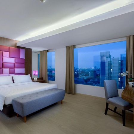 Quest Hotel Darmo - Surabaya By Aston Екстер'єр фото