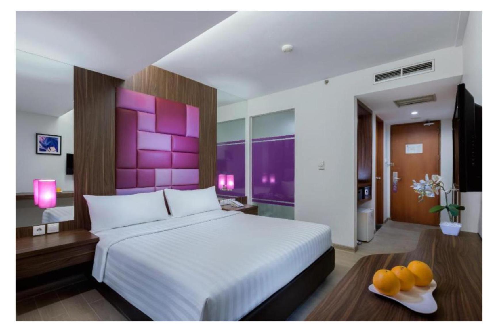 Quest Hotel Darmo - Surabaya By Aston Екстер'єр фото
